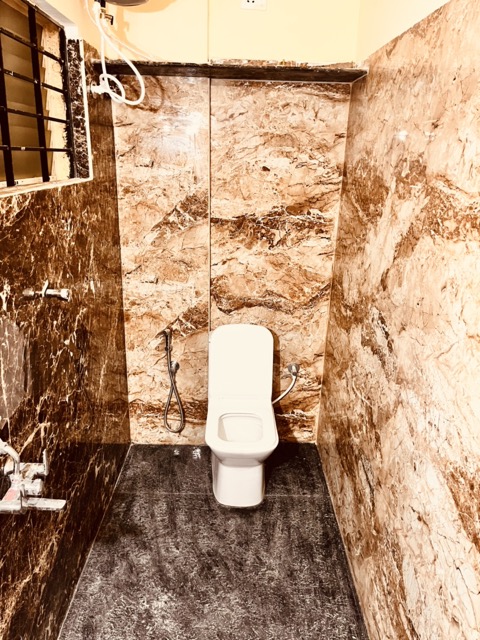 Luxurious 1.5 BHK/2BHK like 5 star hotel with 2 rooms, 1 bathroom, 2 big balconies, fully furnished, all facilities